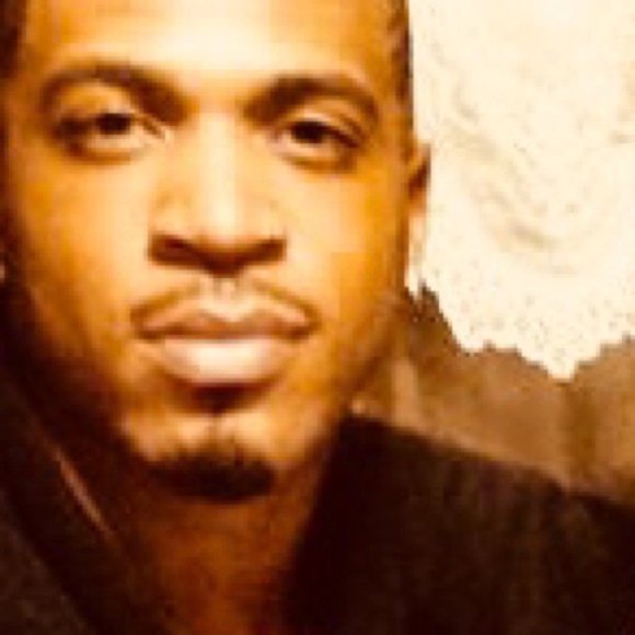 Meet your Posher, Matthew - Picture 2 of 2